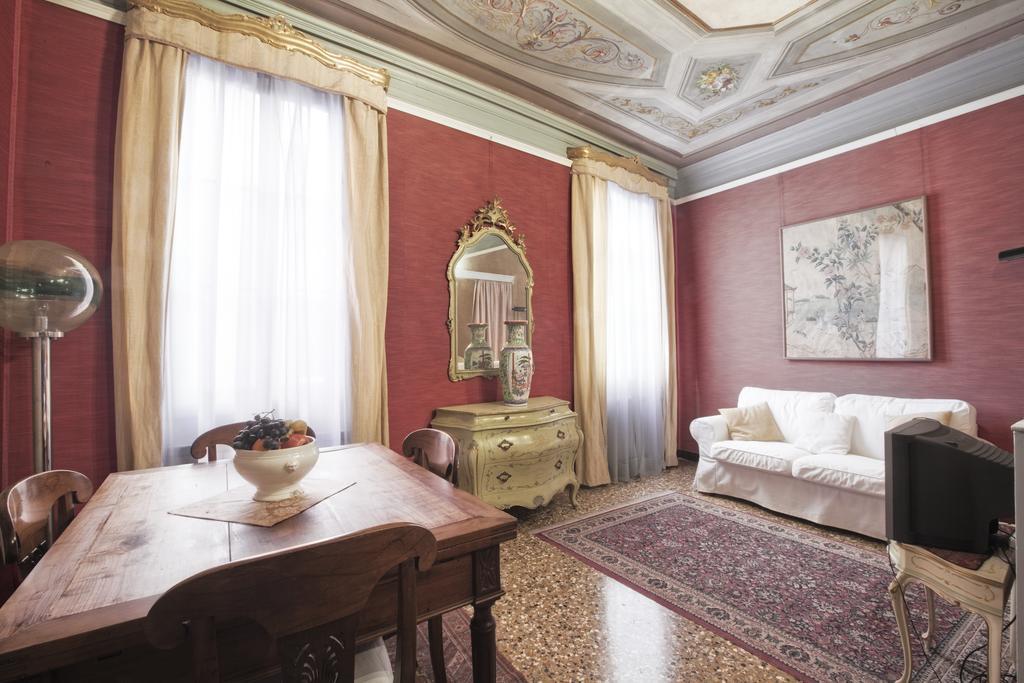 Appartement Palazzetto San Lio, Rialto à Venise Chambre photo