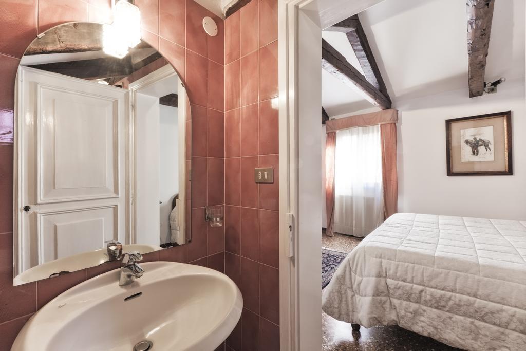 Appartement Palazzetto San Lio, Rialto à Venise Chambre photo